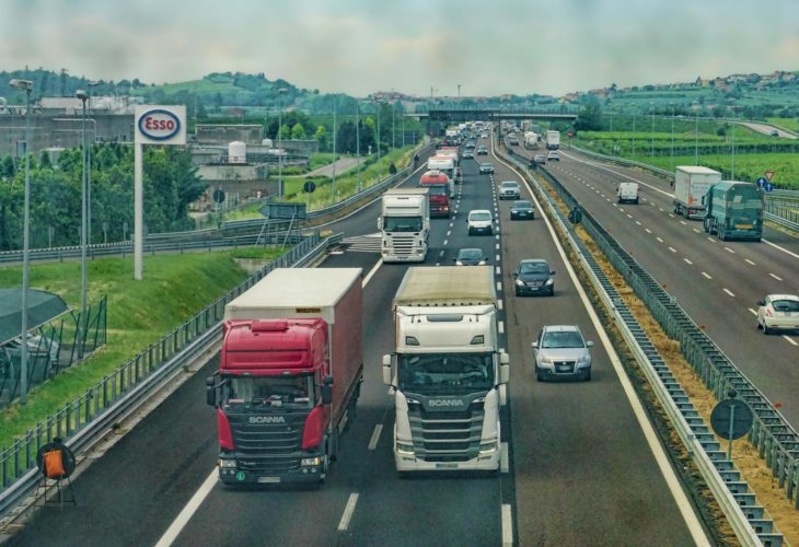 highway-g5f251f920_1920